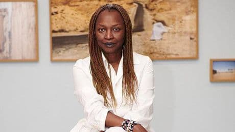 Morta Koyou Kouoh, aveva 57 anni: chi era la prima curatrice africana della Biennale d'arte di Venezia