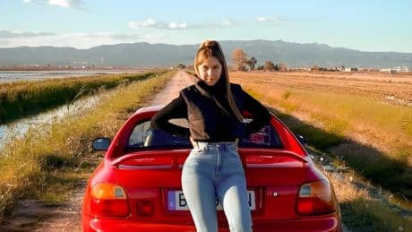 Andrea Suki, mecánica: "Esto puede evitar que el motor de tu coche se rompa"