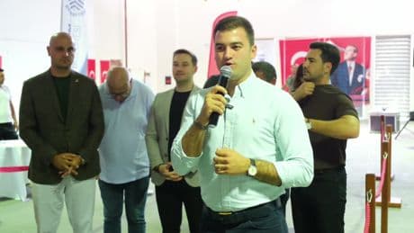 Bodrum Belediyesi’nden öğrencilere kırtasiye ve burs desteği