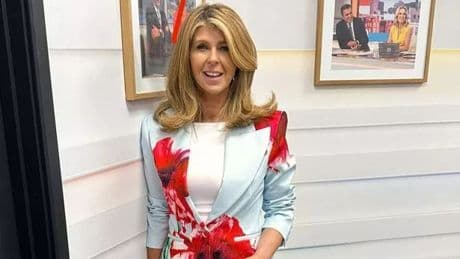 Kate Garraway’s ‘beautiful’ Karen Millen suit is the ultimate occasionwear outfit
