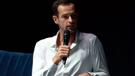 Andy Murray told he's wrong as British tennis star speaks out on Wimbledon controversy
