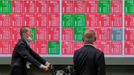 Märkte Asien: Optimismus nach Aufschub von US-Strafzöllen auf EU lässt asiatische Börsen steigen