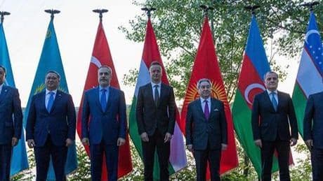 Dışişleri Bakanı Hakan Fidan TDT Gayriresmi Zirvesi öncesinde meslektaşlarıyla görüştü