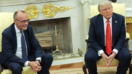Antrittsbesuch in den USA: Trump nennt Merz "großartigen Kanzler" und lobt Verteidigungsausgaben