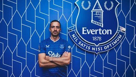 Everton, Jack Grealish'i renklerine bağladı