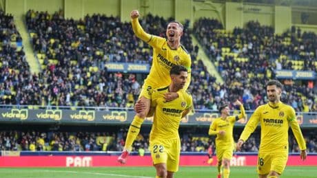 El Villarreal golpea a la Real Sociedad y se adelanta en el primer ataque del partido