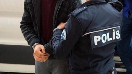 Denizli'de fabrikadan hırsızlıkla ilgili 5 şüpheli yakalandı