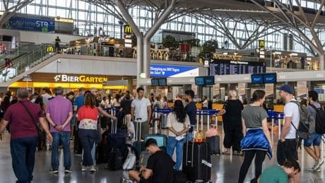 Luftfahrt : EU-Reform könnte Fluggastrechte deutlich schwächen