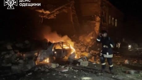 Ukraine maternity hospital hit in deadly Russian drone strikes