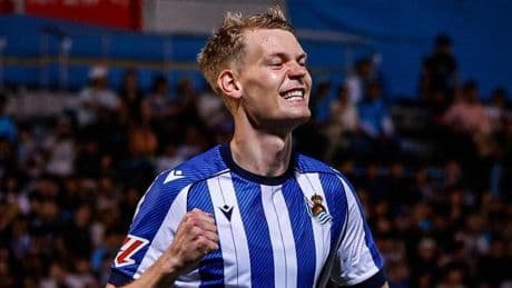 Óskarsson arranca fuerte e ilusiona: doblete legal, otro gol más anulado y buenas sensaciones
