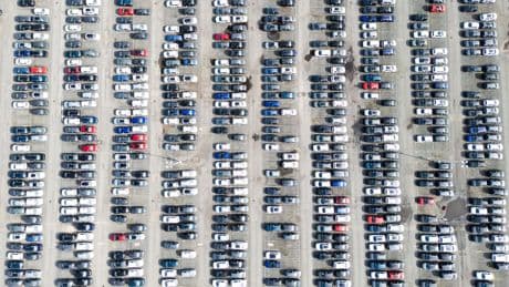 "Anzeichen für Trendwende": Deutsche Industrieproduktion steigt stärker als erwartet