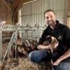 PORTRAIT. Après des études de sport, ce jeune agriculteur a choisi d’élever des chèvres en Bretagne