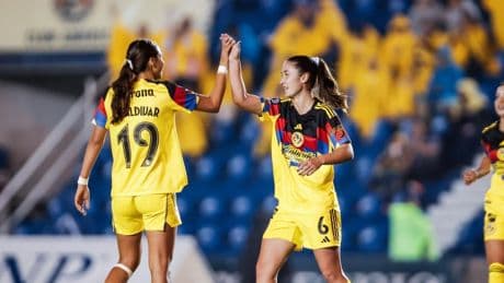 Bruna Vilamala vuelve a sonreír en México