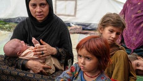 Séisme en Afghanistan : les femmes privées de soins en raison des règles religieuses édictées par les talibans