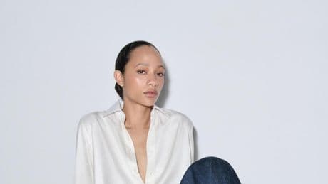 Ni cuñas ni bailarinas: las sandalias que triunfan este verano incorporan un adorno único, son muy cómodas y cuestan menos de 32 euros