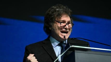 "Tueurs à gages", "racaille menteuse": le président argentin Javier Milei s'en prend à la presse