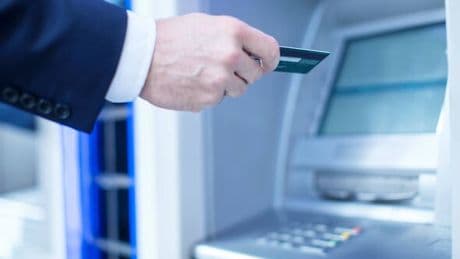 Bank offering new customers £175 free cash and £25 Amazon voucher