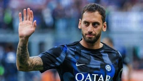 Hakan Çalhanoğlu'nun babasından dikkat çeken paylaşım!