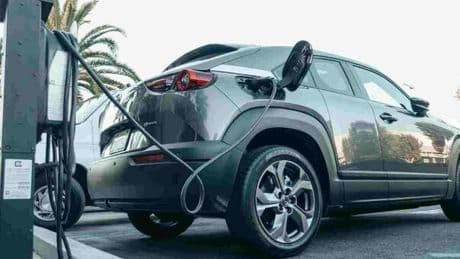 L'India avrà 123 milioni di veicoli elettrici entro 2032. Saranno il 30% del totale