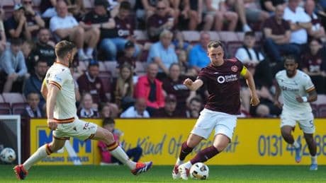 Lawrence Shankland in fresh Hearts contract talks as extended Tynecastle stay back on the table