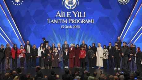 ‘Aile Yılı’nı değil düşük ücretleri konuşalım’