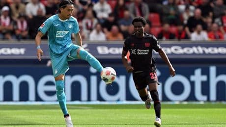 Fußball-Bundesliga: Hoffenheim verpflichtet Schweizer Nationalspieler Hajdari