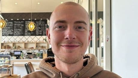 Search for British hiker missing in New Zealand 'paused'