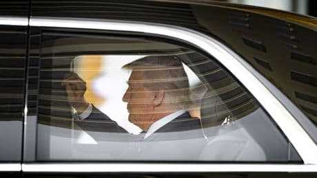 Trump habla dos horas con Putin y anuncia &quot;negociaciones inmediatas&quot; con Ucrania