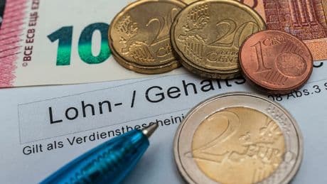 Exklusive INSA-Umfrage - Mehrheit dafür: Steuern runter, Mindestlohn rauf!