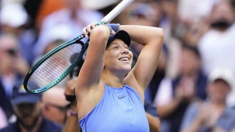 Amanda Anisimova gets convincing Iga Swiatek revenge to reach US Open semifinals
