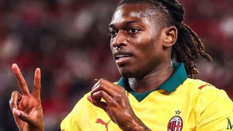 Rafael Leao's touching tribute to Diogo Jota vs Liverpool as club make statement