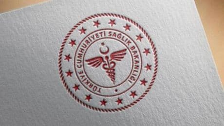 Sağlık Bakanlığı'ndan 'Hayatını kaybeden İngiliz hastanın kalbinin yerinde bulunmadığı' iddiaları hakkında açıklama
