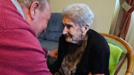 108 años y una vida que resume un pueblo: Villabrágima rinde homenaje a Natividad