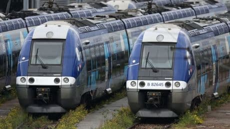 Deux personnes mortellement percutées par des trains à proximité de Lyon, le trafic ferroviaire perturbé