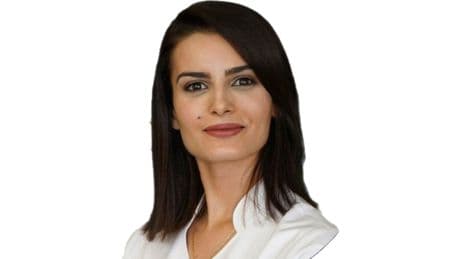 İstanbul'da kadın doktor, kolunda serum takılı halde ölü bulundu