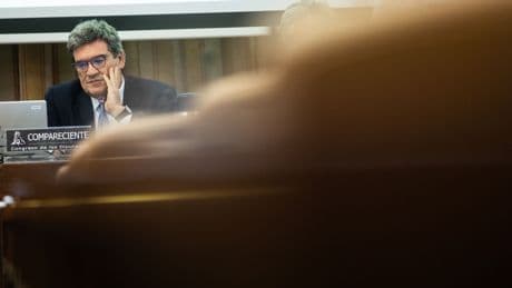 Escrivá blinda al Banco de España para no hablar ni de pensiones ni del SMI