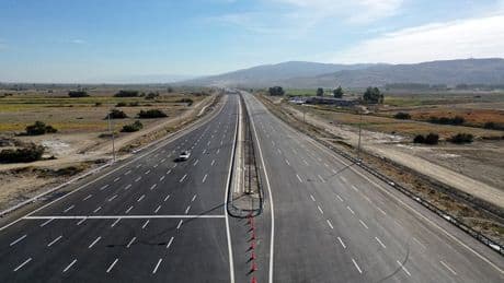 2 saatlik yol 55 dakikaya indi, milyarlarca lira cepte kaldı! Ege'nin yeni otoyolunun müjdesini Bakan Uraloğlu verdi