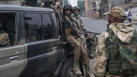En RDC, l’armée et le groupe M23 s’affrontent dans l’est du pays, malgré la signature d’un accord de paix
