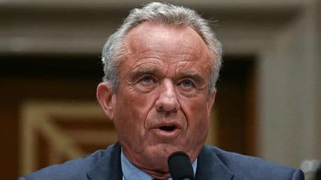 Gezondheidsminister VS Kennedy jr. ontslaat alle leden panel vaccinexperts: ’Herstel van publieke vertrouwen’