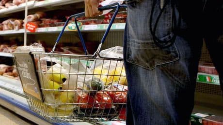 Supermarkets told to cut shoppers' calories in obesity crackdown