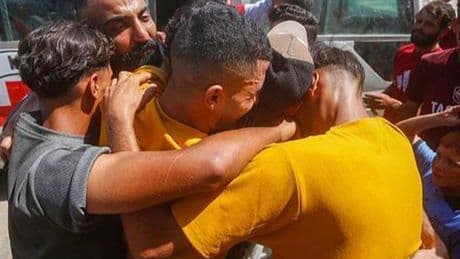 İsrail, 13 Filistinliyi aylar süren işkenceden sonra serbest bıraktı