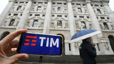 Tim-Kkr, indagine Ue sull'acquisizione, ma la rete unica non è in discussione