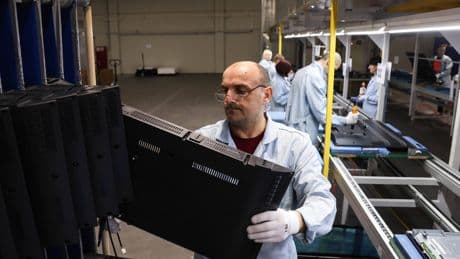 Elektronikunternehmen schließt Werk in Deutschland: Alle Mitarbeiter werden gekündigt