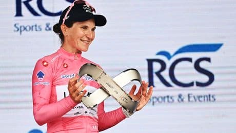 Lippert houdt Van der Breggen van dagsucces in Giro, eindzege voor Longo Borghini