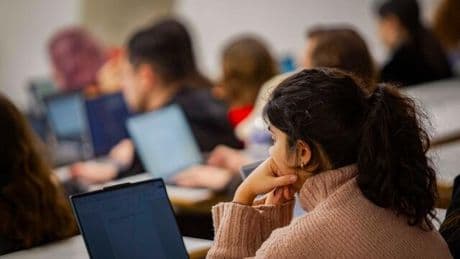 Bildung: OECD: Kluft bei Bildungsabschlüssen in Deutschland „besorgniserregend“