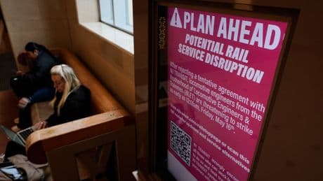 New Jersey Transit issues warning for riders ahead of potential rail strike