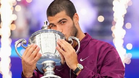 Mit Power, Athletik und Spielwitz – Alcaraz schreibt in New York erneut Tennis-Geschichte