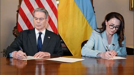 Wiederaufbaufonds vereinbart: USA und Ukraine einigen sich auf Rohstoffabkommen