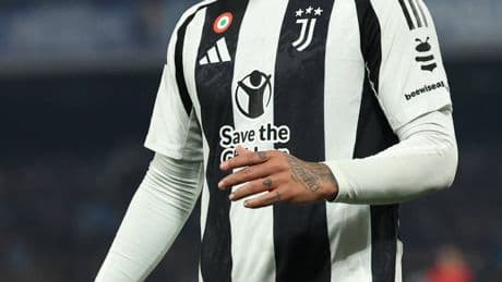 Juventus, Douglas Luiz diserta il raduno: rottura totale con la società, multa e cessione in arrivo