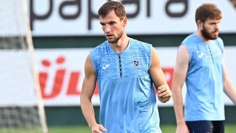 Beklenen ayrılık gerçekleşti! Trabzonspor sözleşmesini feshetti